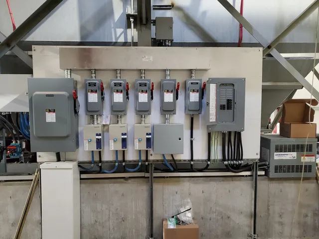 Motor starters, disconnects and power distribution for the batch plant conveyors